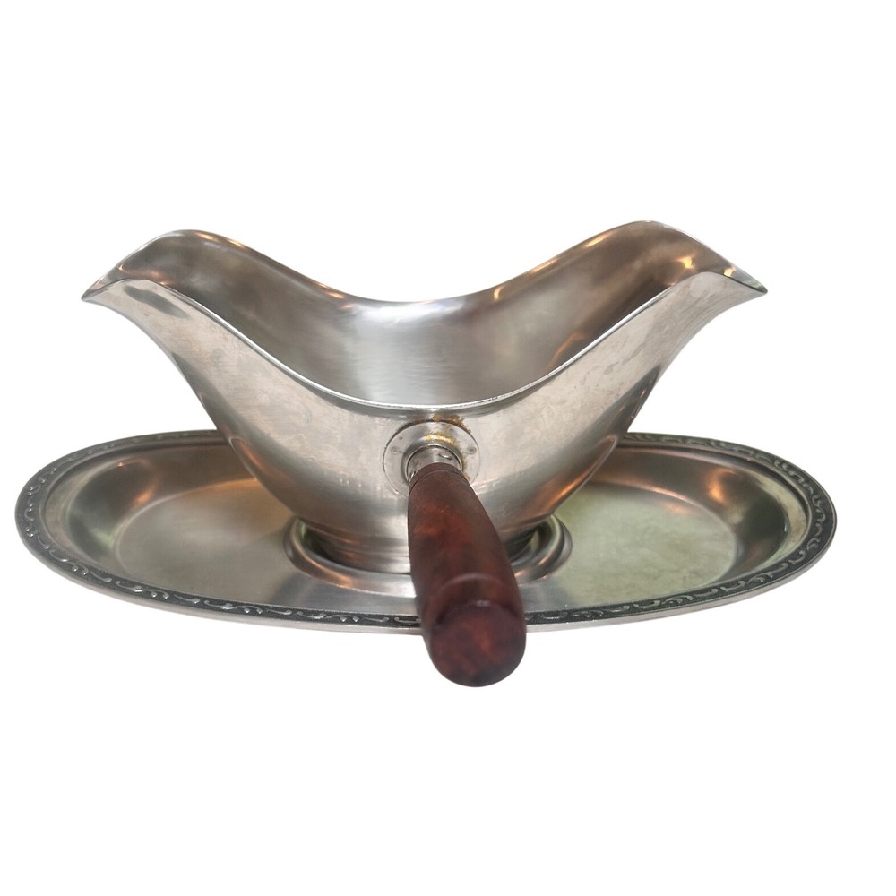Oneida 18/8 Stainless Steel Gravy Boat with Wood Handle and Underplate Tray Set